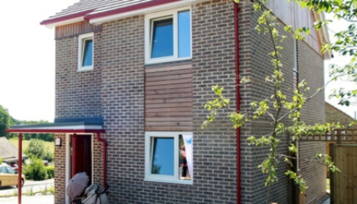 Low carbon demo house  built with H+H