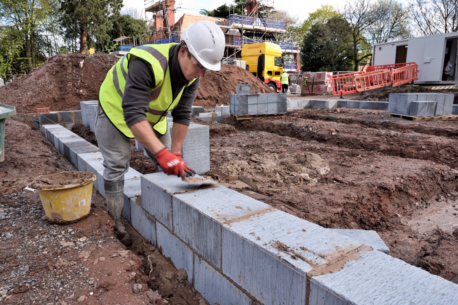 Aircrete foundation blocks